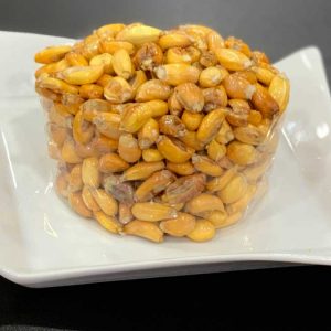 La cancha, cancha serrana o cancha paccho es una guarnición típica de la gastronomía andina.​ También se le conoce como maíz tostado en las gastronomías peruana.